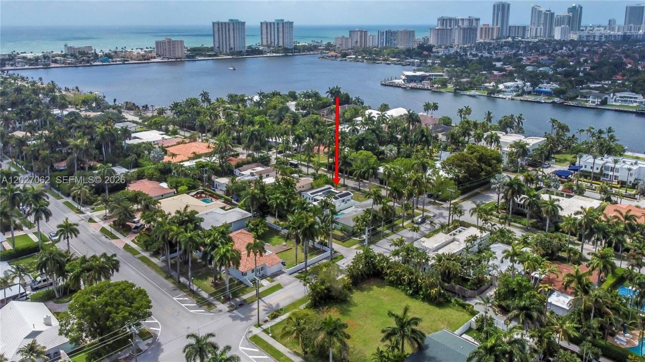 955 Van Buren St , Hollywood, FL 33019 Photo