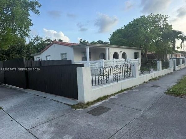 590 E 42nd St , Unit 1, Hialeah, FL 33013