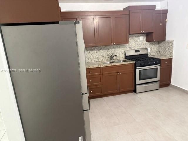 590 E 42nd St , Unit 1, Hialeah, FL 33013 Photo