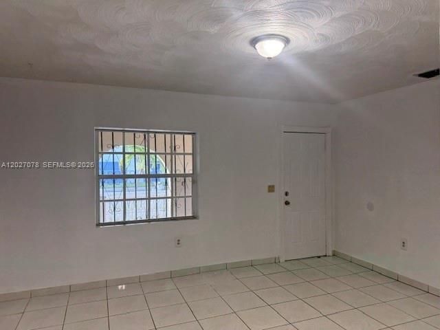 590 E 42nd St , Unit 1, Hialeah, FL 33013 Photo
