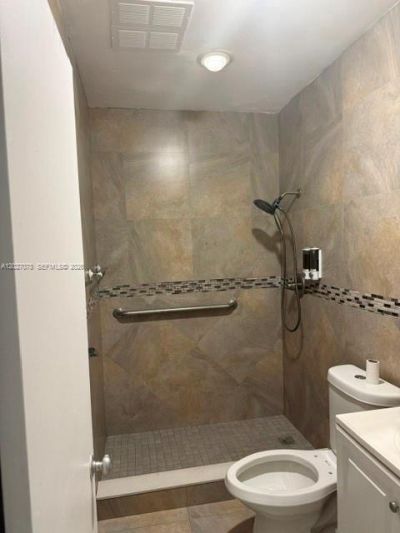 590 E 42nd St , Unit 1, Hialeah, FL 33013 Photo