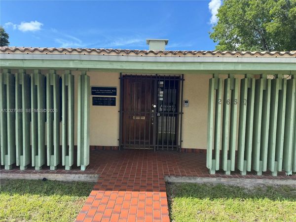 2660 SW 3rd St , Miami, FL 33135