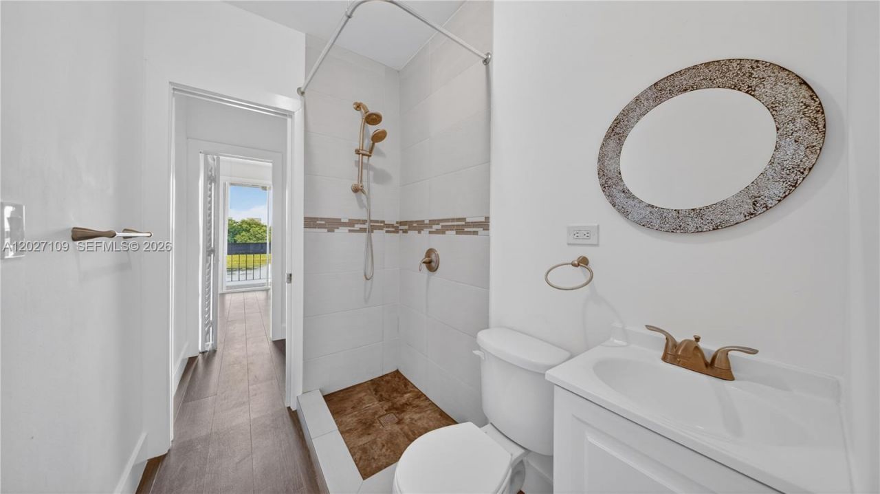9179 Fontainebleau Blvd, Unit 9, Miami, FL 33172 Photo