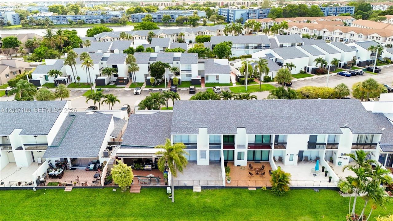 9179 Fontainebleau Blvd, Unit 9, Miami, FL 33172 Photo