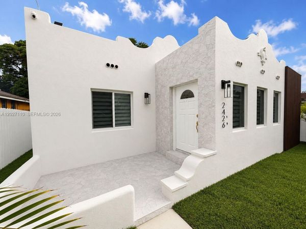 2426 NW 43rd St , Miami, FL 33142