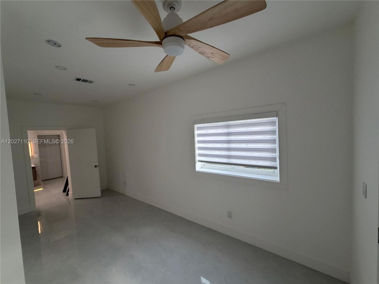 2426 NW 43rd St , Miami, FL 33142 Photo
