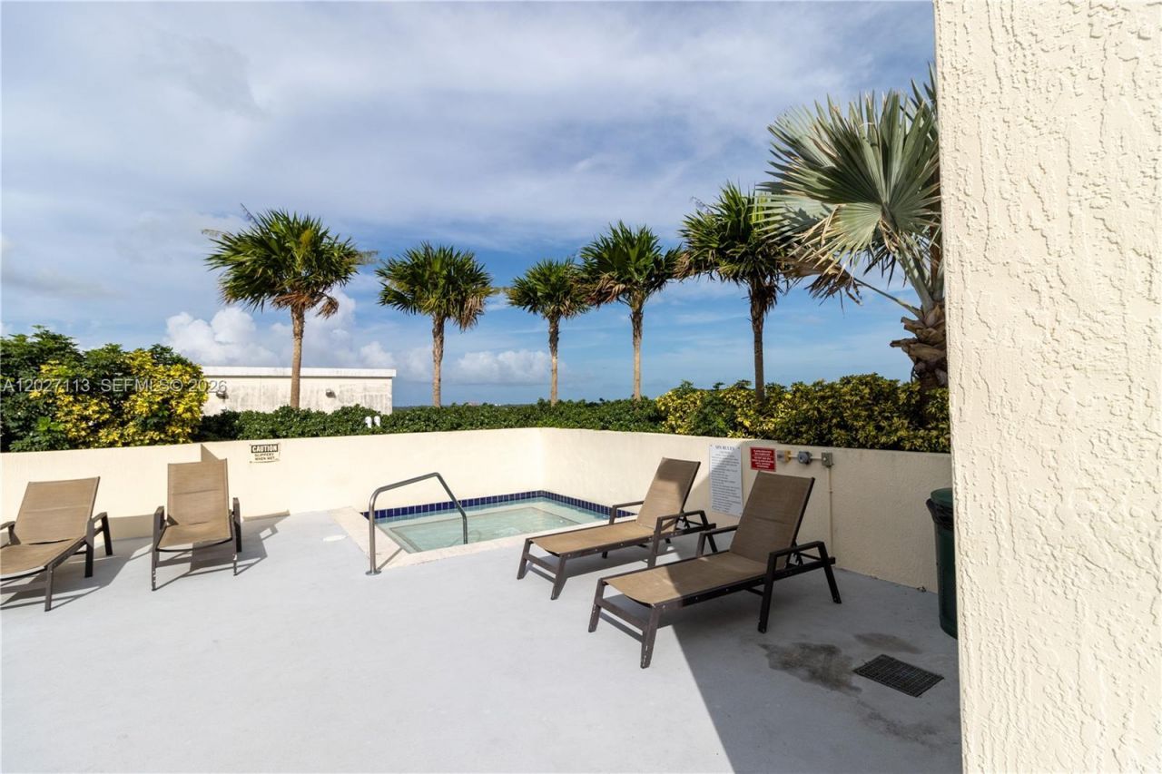 7275 SW 90th Way, Unit 213, Miami, FL 33156 Photo