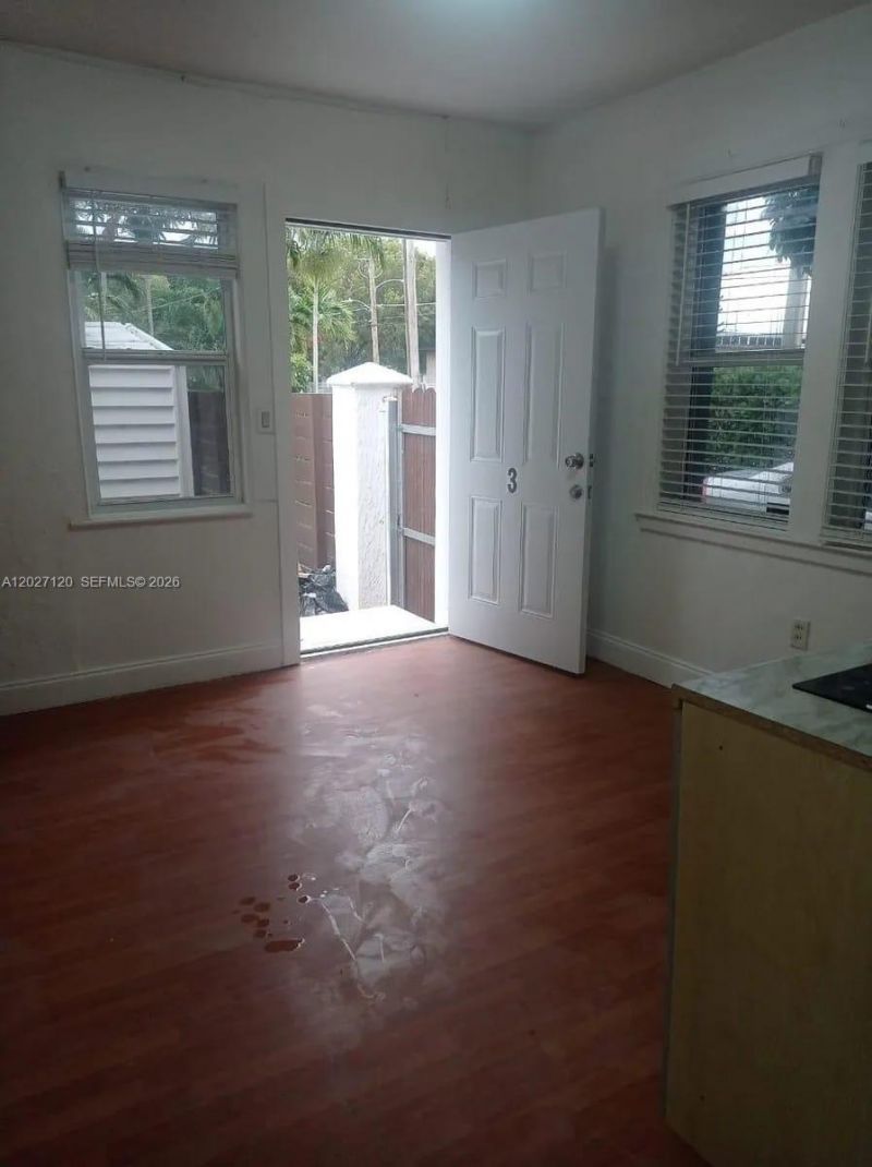 435 SW 33rd Ave , Miami, FL 33135 Photo
