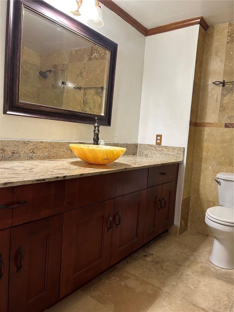 7801 NE 4th Ct, Unit 514, Miami, FL 33138 Photo