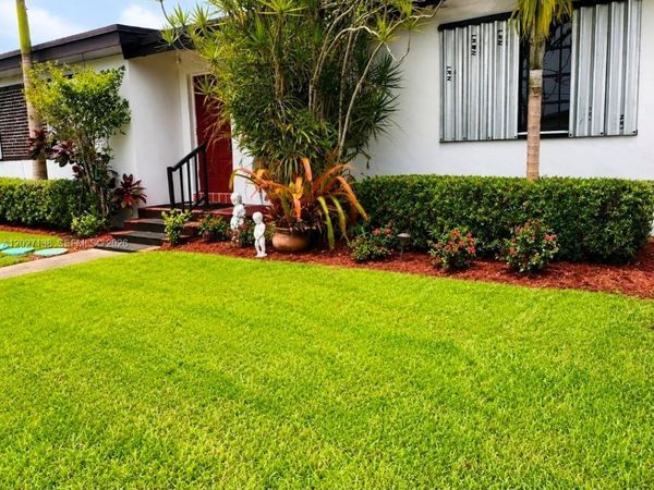 10420 SW 149th St , Miami, FL 33176