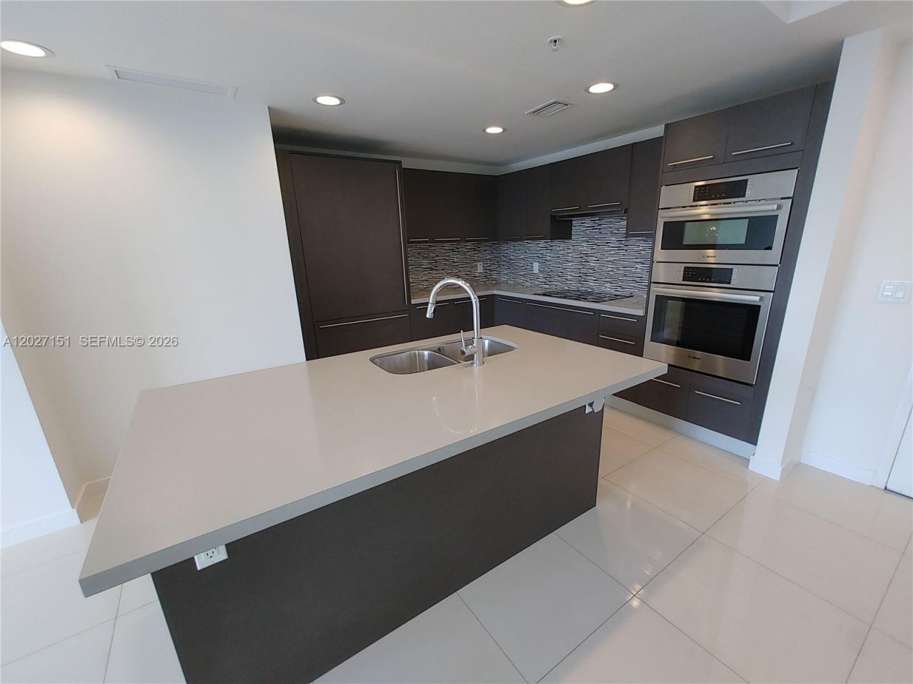 7875 NW 107th Ave , Unit 210, Doral, FL 33178 Photo