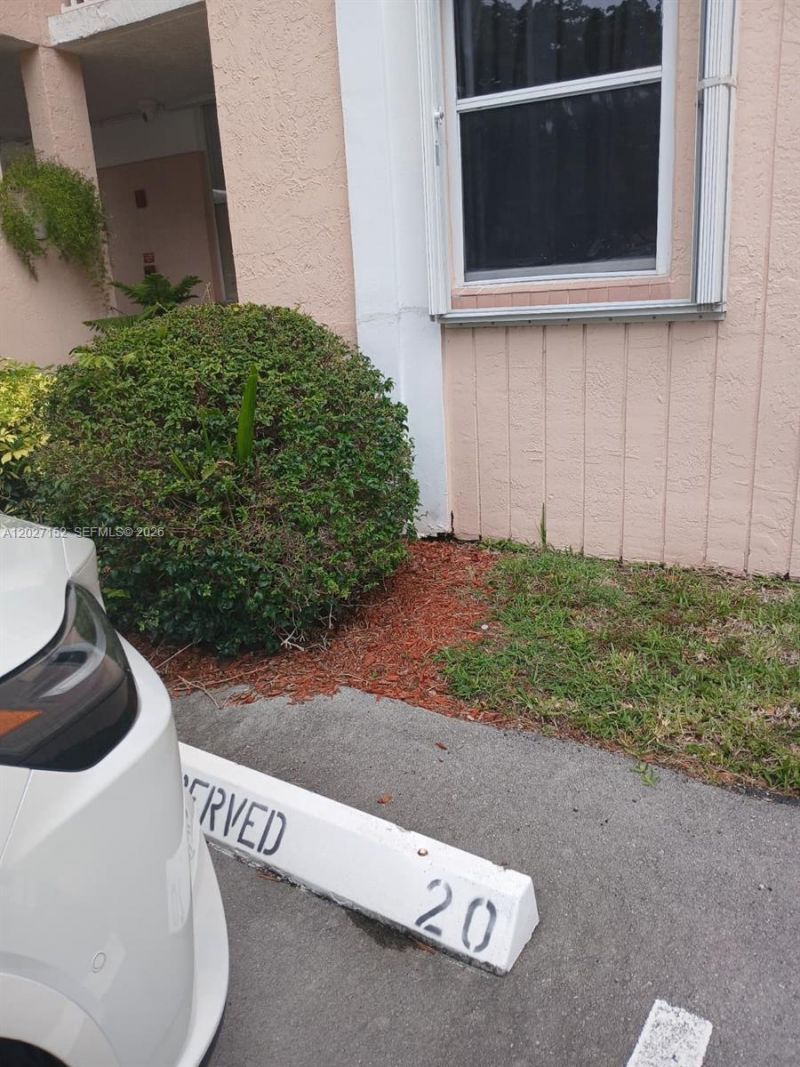 2603 NW 103rd Ave , Unit 110, Sunrise, FL 33322 Photo