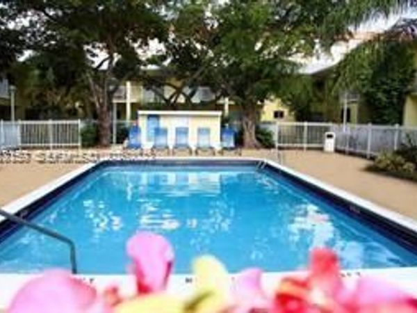 4271 NW 5th St , Unit 117, Plantation, FL 33317
