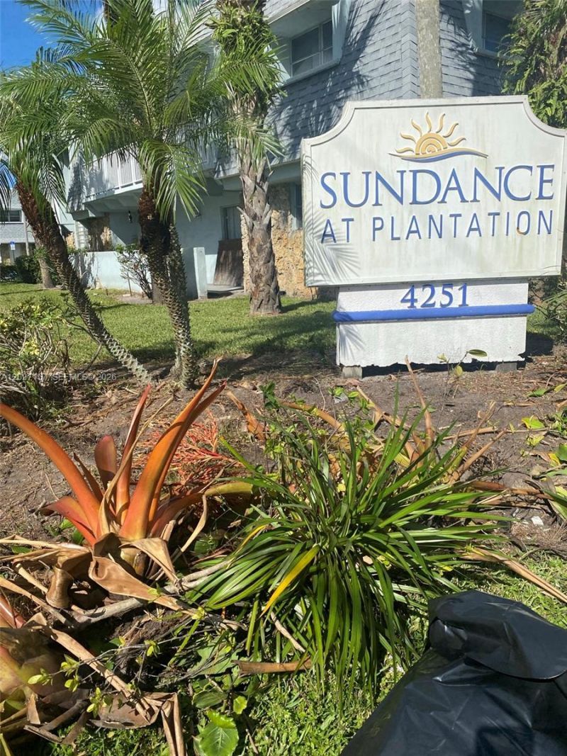 4271 NW 5th St , Unit 117, Plantation, FL 33317 Photo