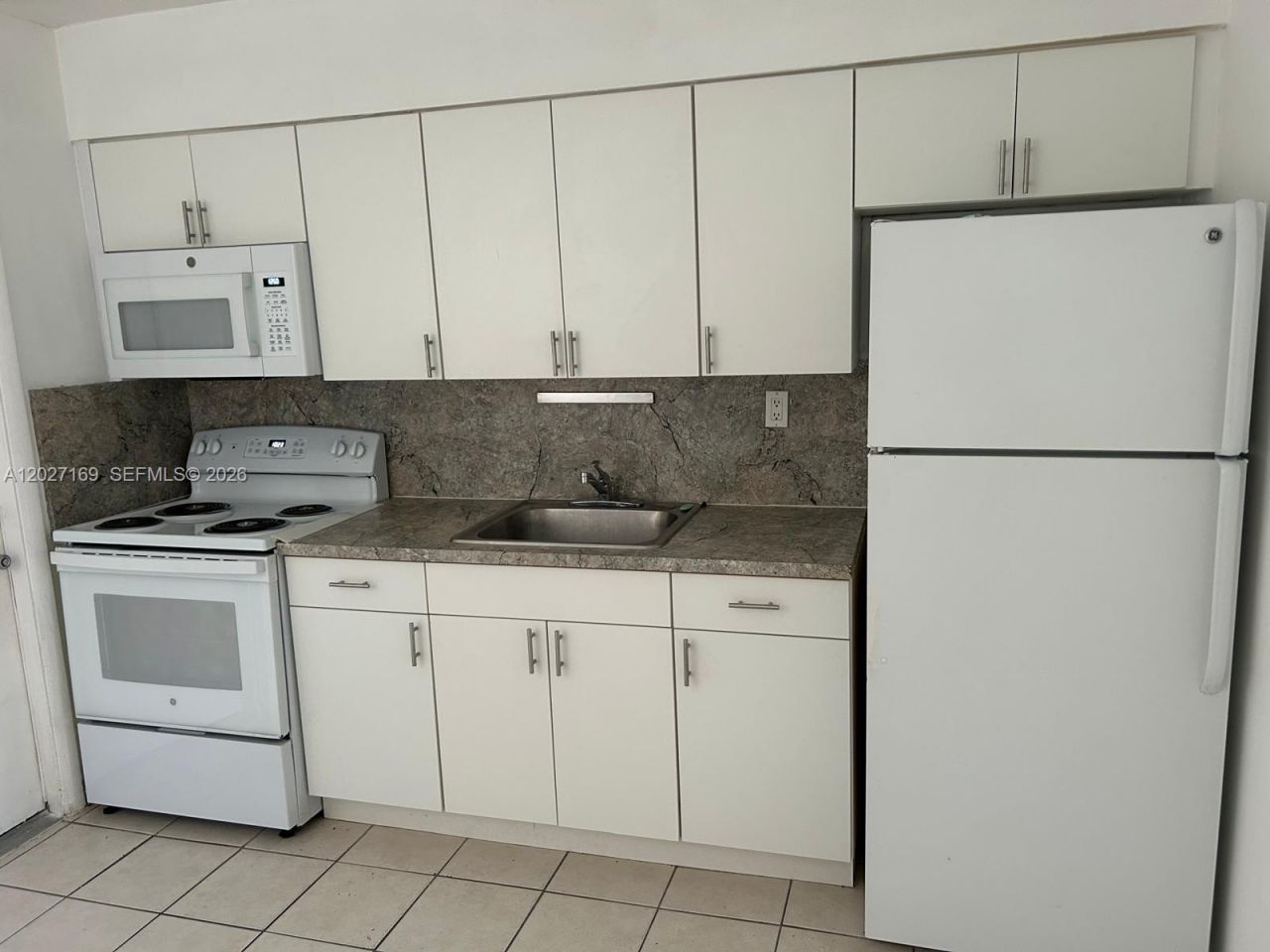 1923 SW 99th Ter , Miramar, FL 33025 Photo