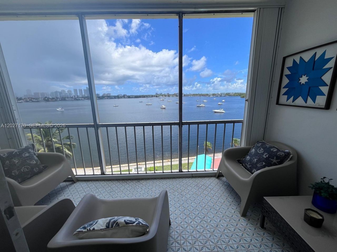 2910 Point East Dr, Unit M609, Aventura, FL 33160 Photo