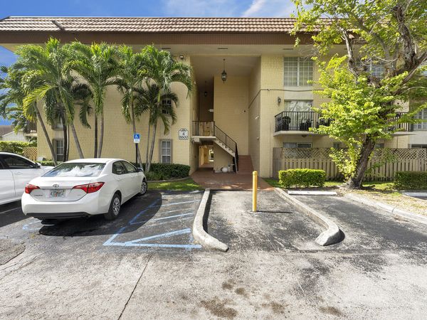 8600 SW 109th Ave , Unit 4-207, Miami, FL 33173