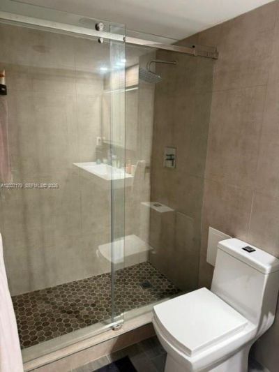 3375 N Country Club Dr , Unit 1409, Aventura, FL 33180 Photo
