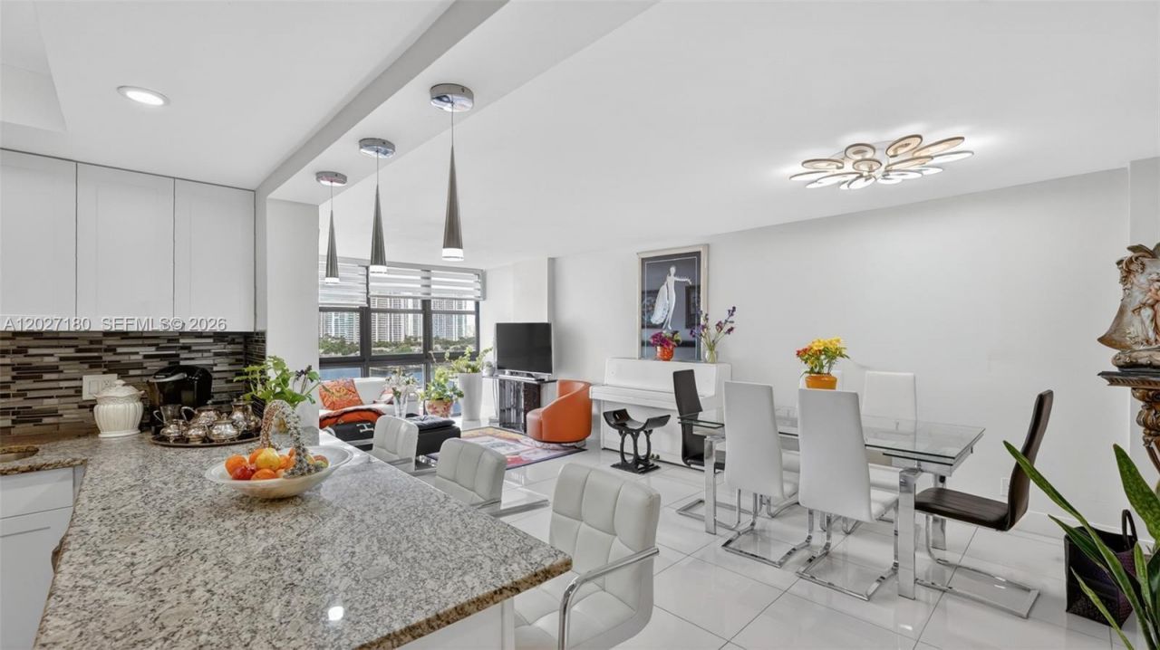 2017 S Ocean Dr , Unit 1104, Hallandale Beach, FL 33009 Photo