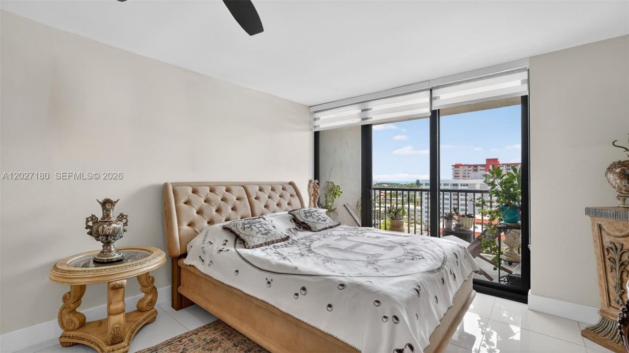 2017 S Ocean Dr , Unit 1104, Hallandale Beach, FL 33009 Photo