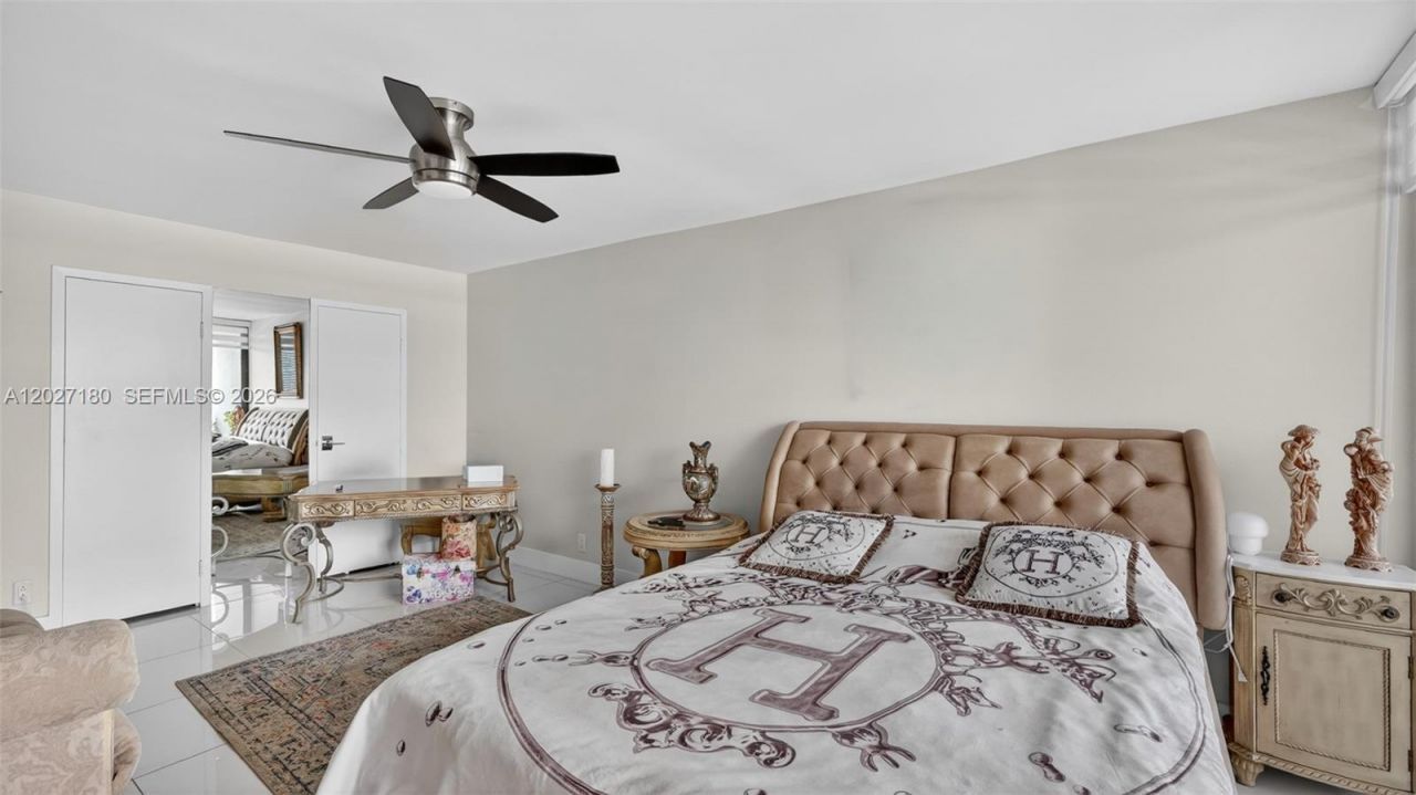 2017 S Ocean Dr , Unit 1104, Hallandale Beach, FL 33009 Photo