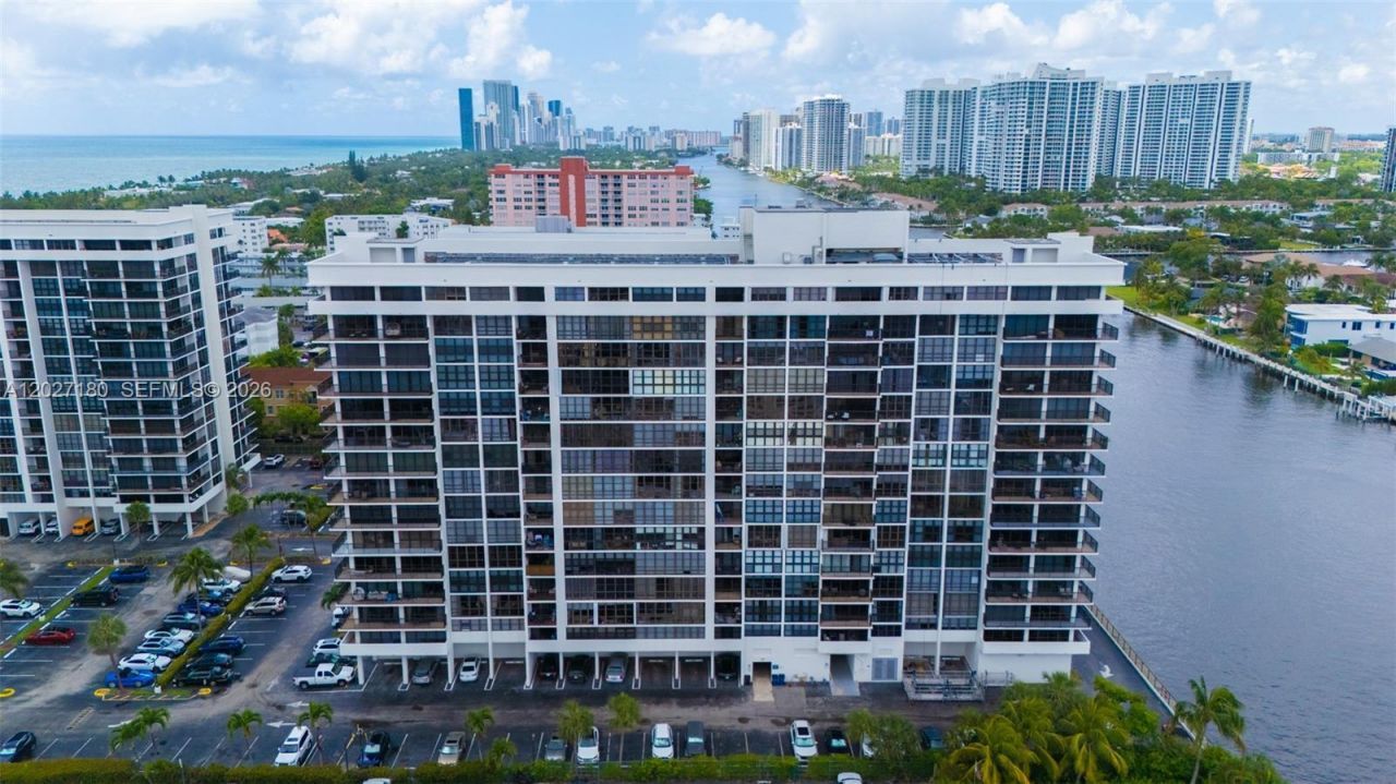 2017 S Ocean Dr , Unit 1104, Hallandale Beach, FL 33009 Photo