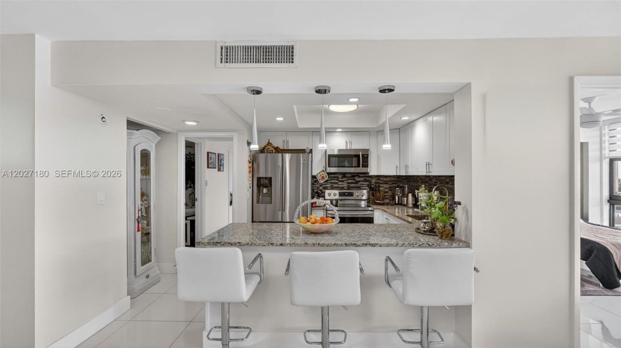 2017 S Ocean Dr , Unit 1104, Hallandale Beach, FL 33009 Photo