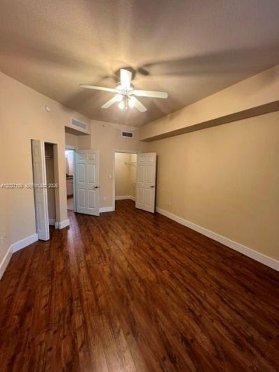 3001 NE 185th St , Unit 218, Aventura, FL 33180 Photo