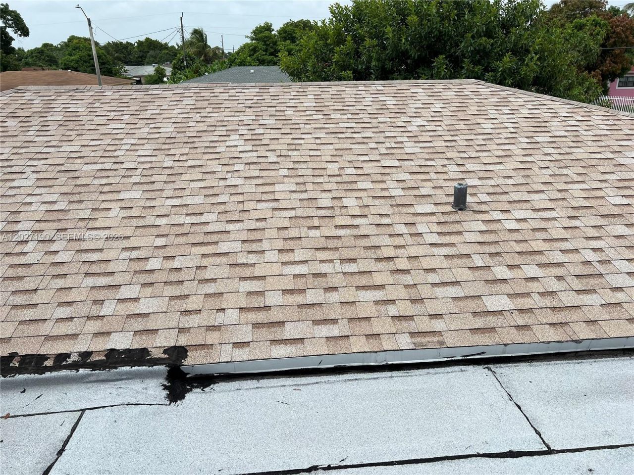 1100 NW 110th St, Miami, FL 33168 Photo