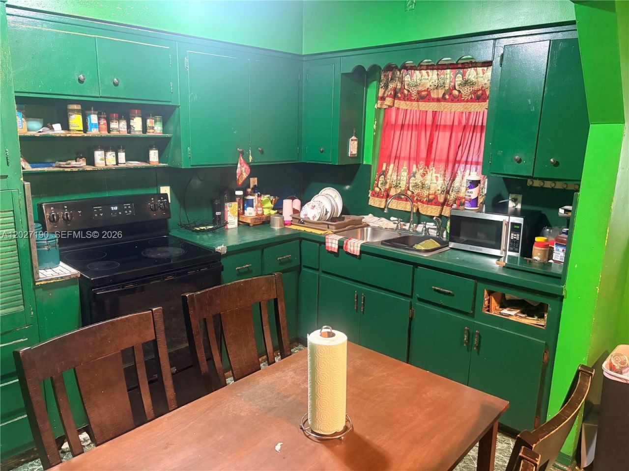 1100 NW 110th St, Miami, FL 33168 Photo