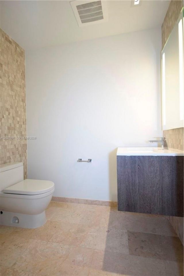 68 SE 6th St , Unit 2812, Miami, FL 33131 Photo