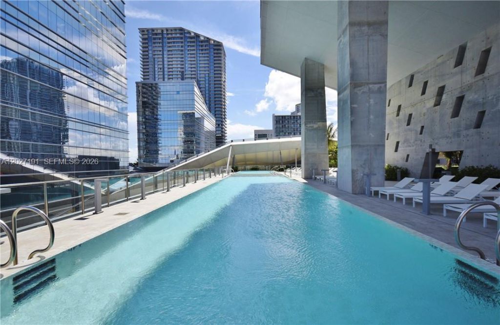 68 SE 6th St , Unit 2812, Miami, FL 33131 Photo