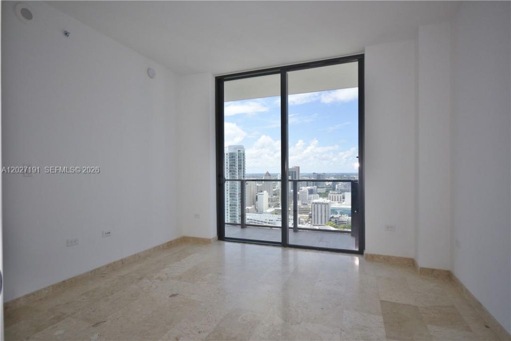68 SE 6th St , Unit 2812, Miami, FL 33131 Photo