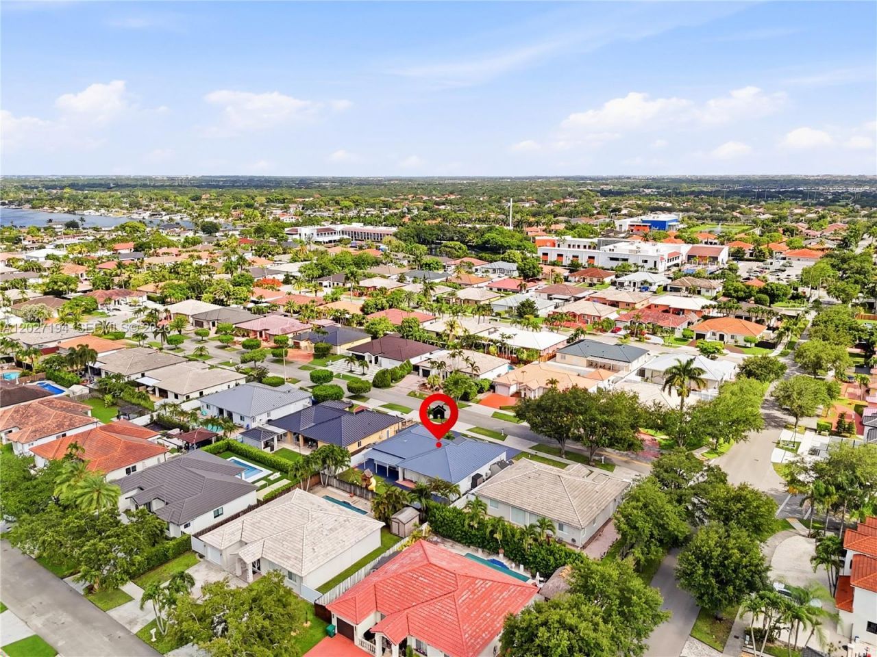 8883 NW 176th St, Hialeah, FL 33018 Photo