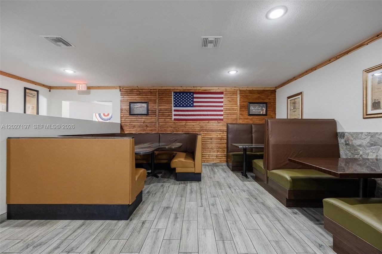 93 S Hall St , La Belle, FL 33935 Photo