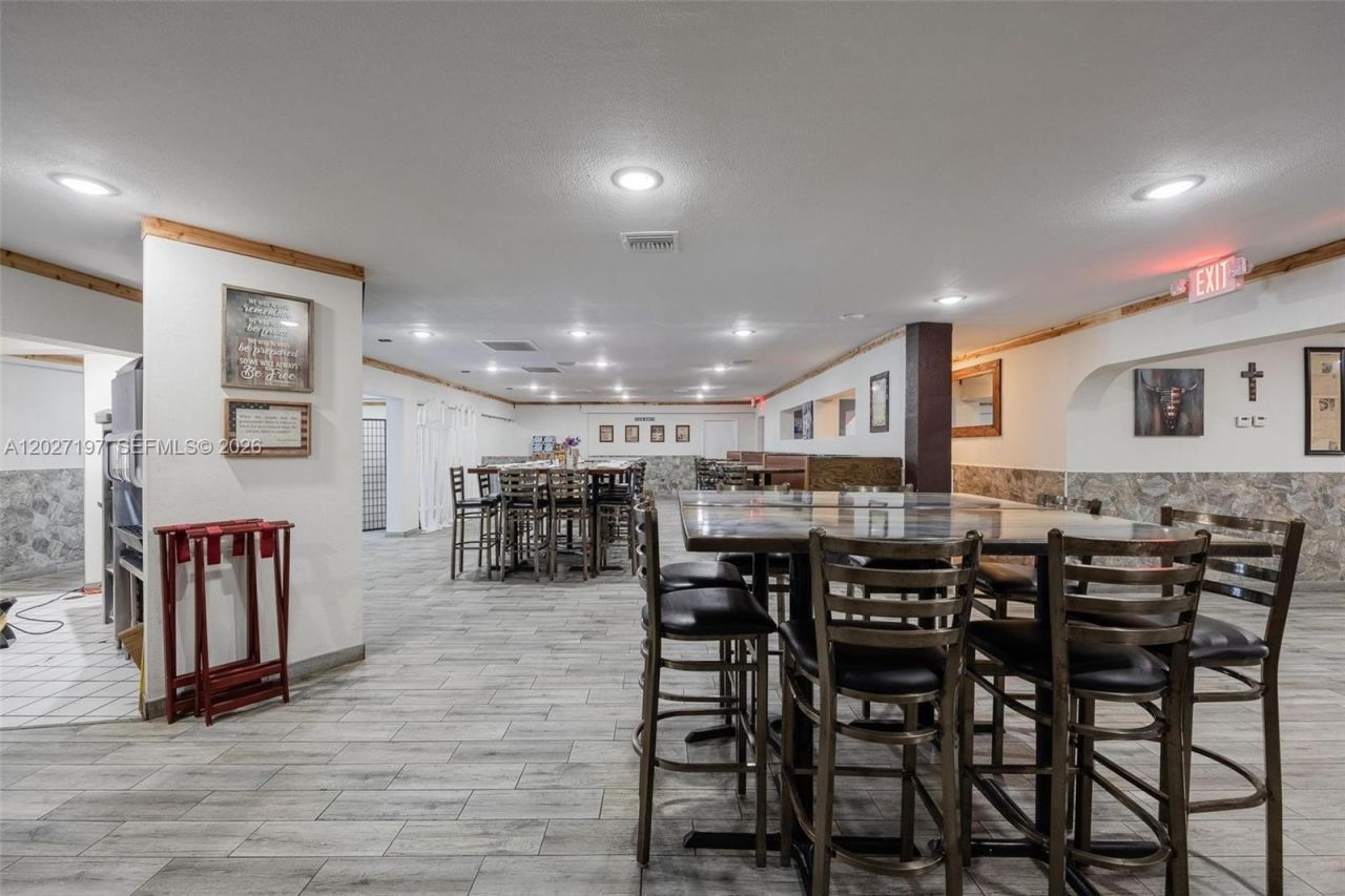 93 S Hall St , La Belle, FL 33935 Photo