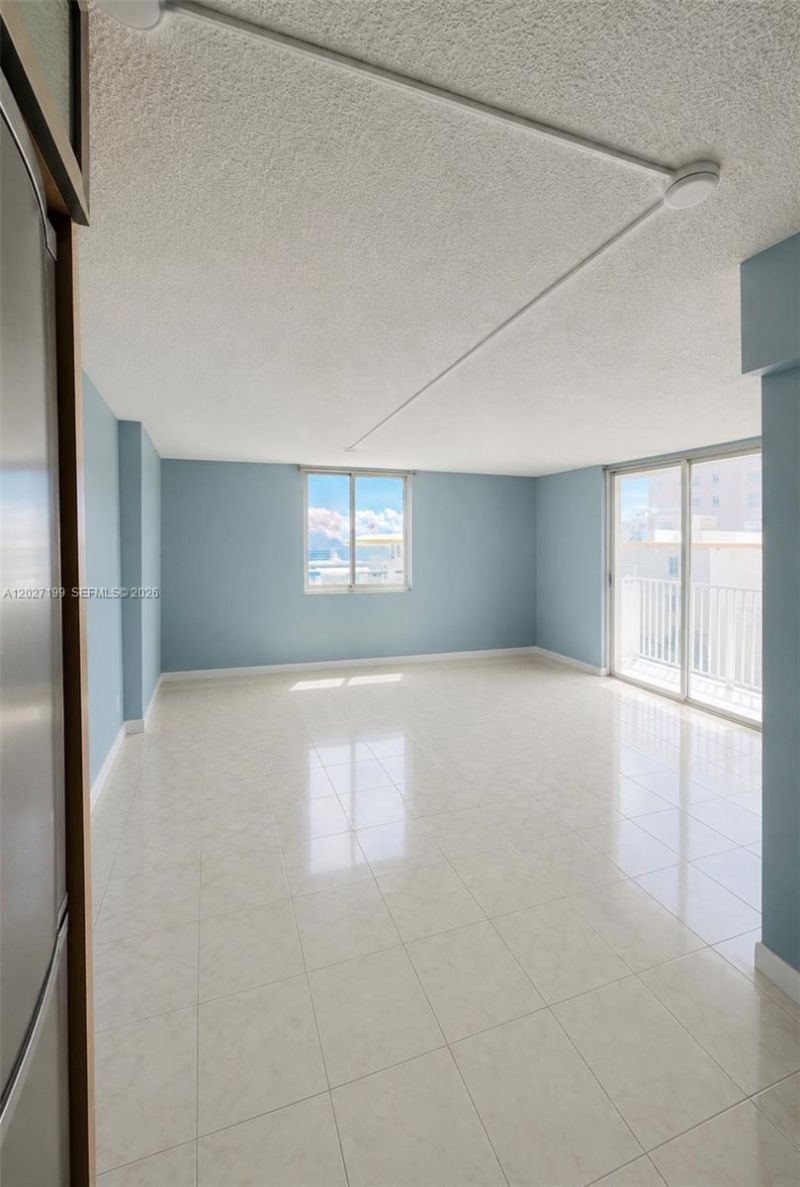 1255 Collins Ave, Unit 608, Miami Beach, FL 33139 Photo