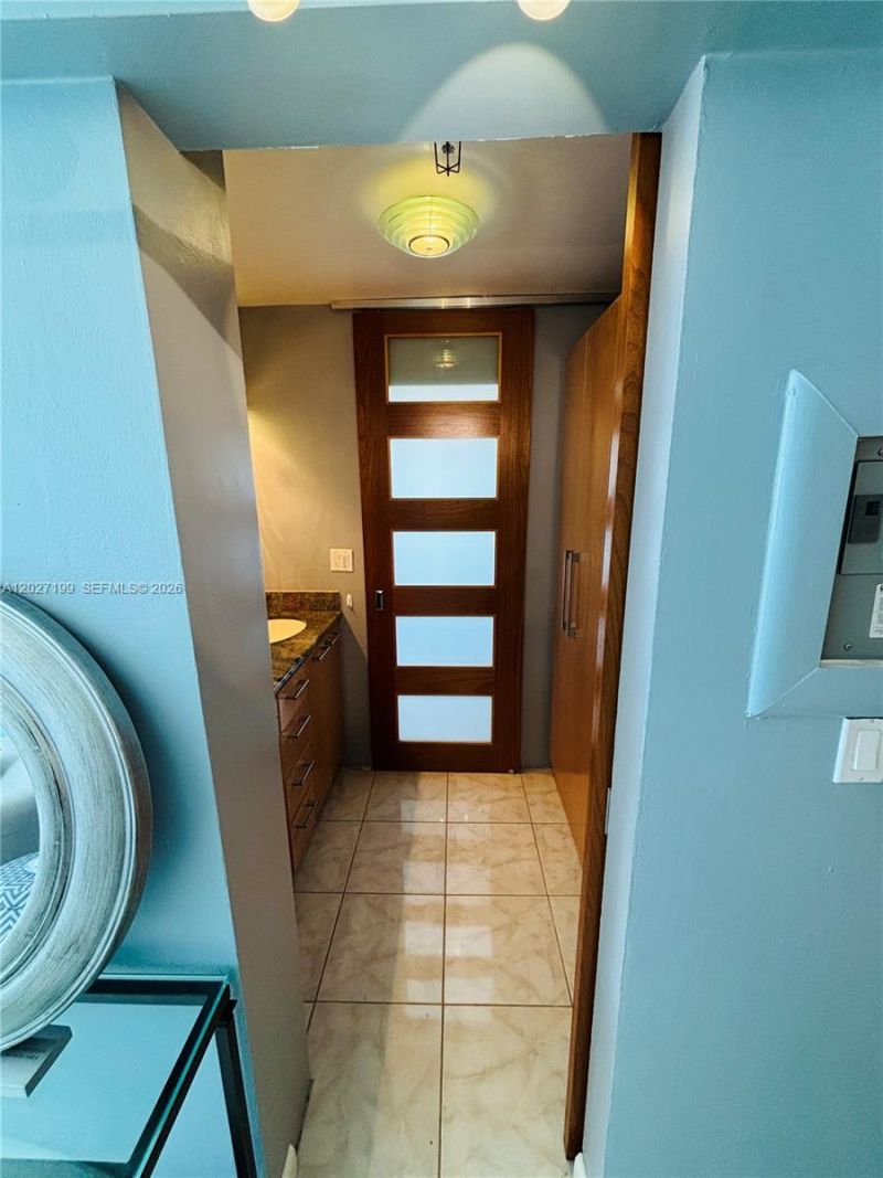 1255 Collins Ave, Unit 608, Miami Beach, FL 33139 Photo