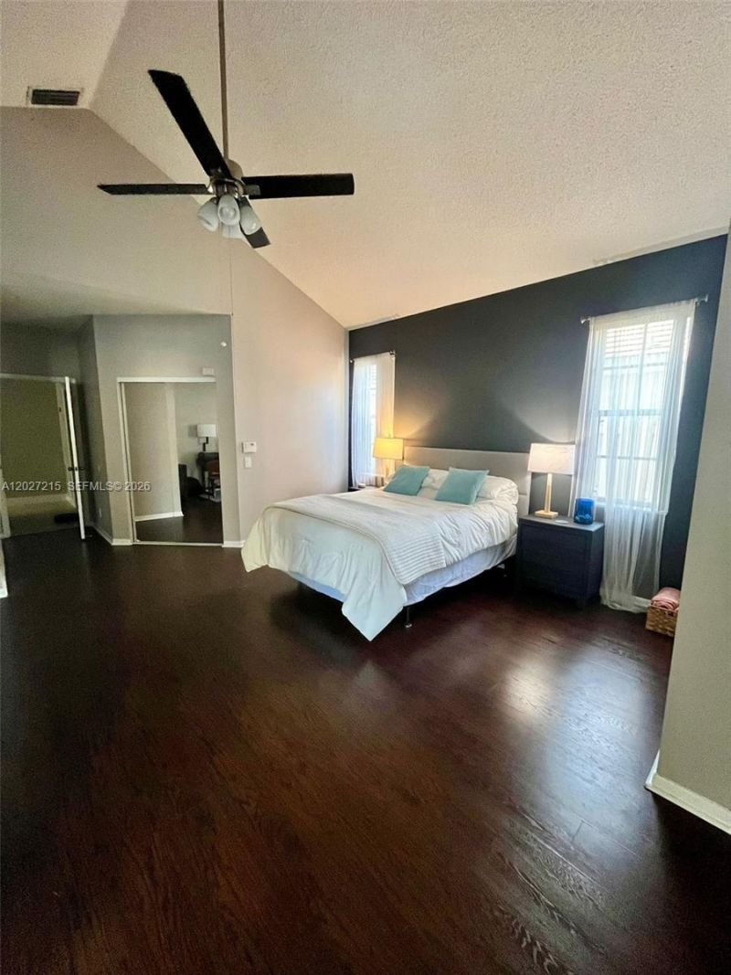 300 Cameron Dr , Weston, FL 33326 Photo