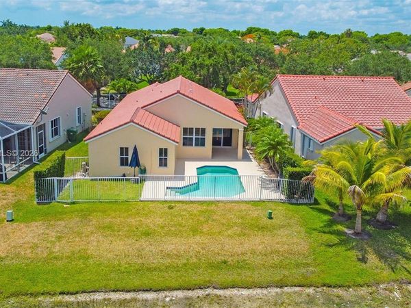 873 Sand Creek Cir , Weston, FL 33327