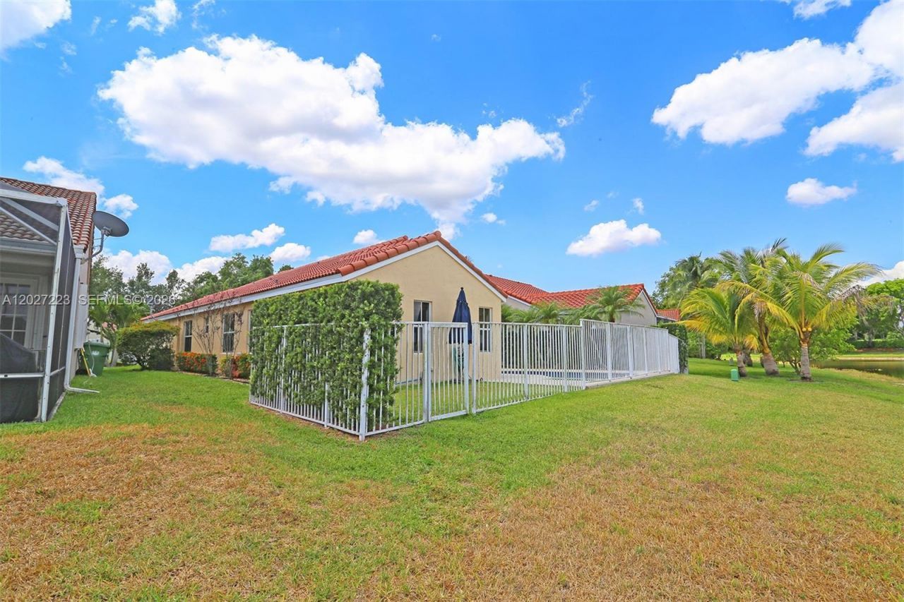 873 Sand Creek Cir , Weston, FL 33327 Photo