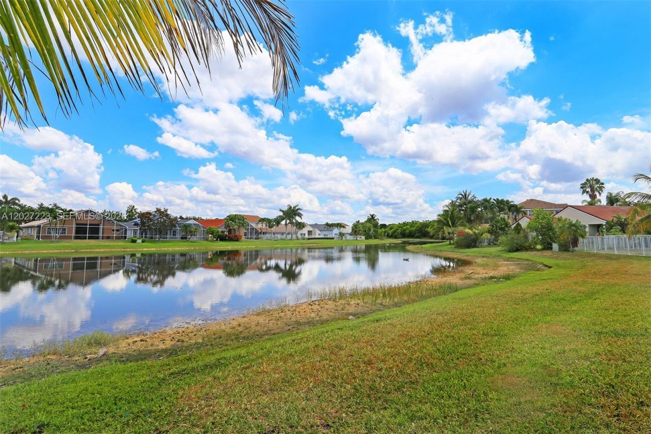 873 Sand Creek Cir , Weston, FL 33327 Photo
