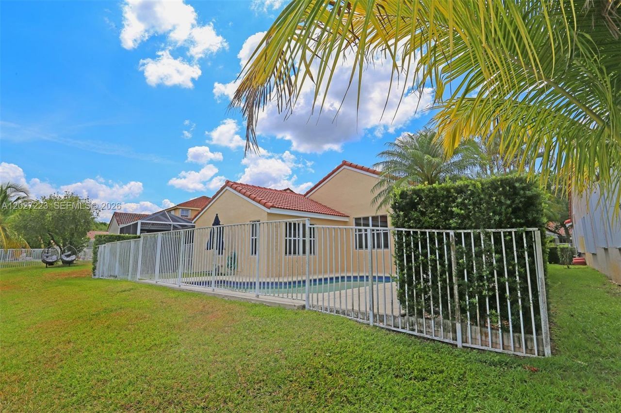 873 Sand Creek Cir , Weston, FL 33327 Photo