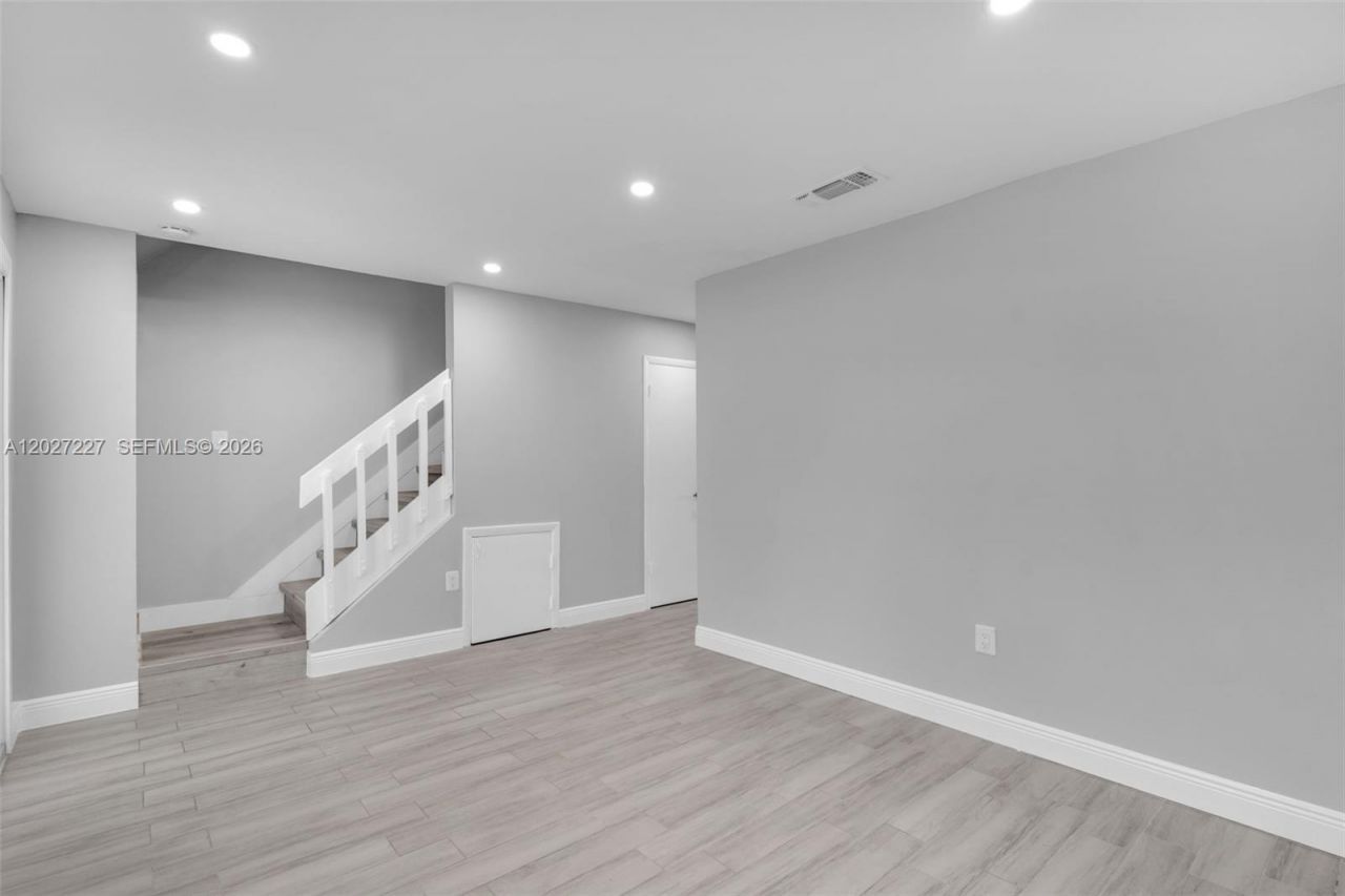 3771 SW 99th Ave , Unit 4, Miami, FL 33165 Photo