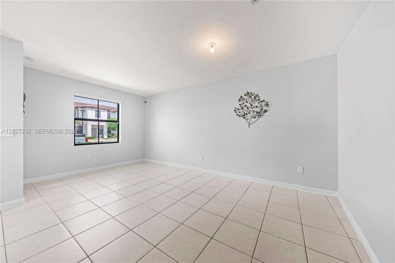 23489 SW 127th Pl , Homestead, FL 33032 Photo