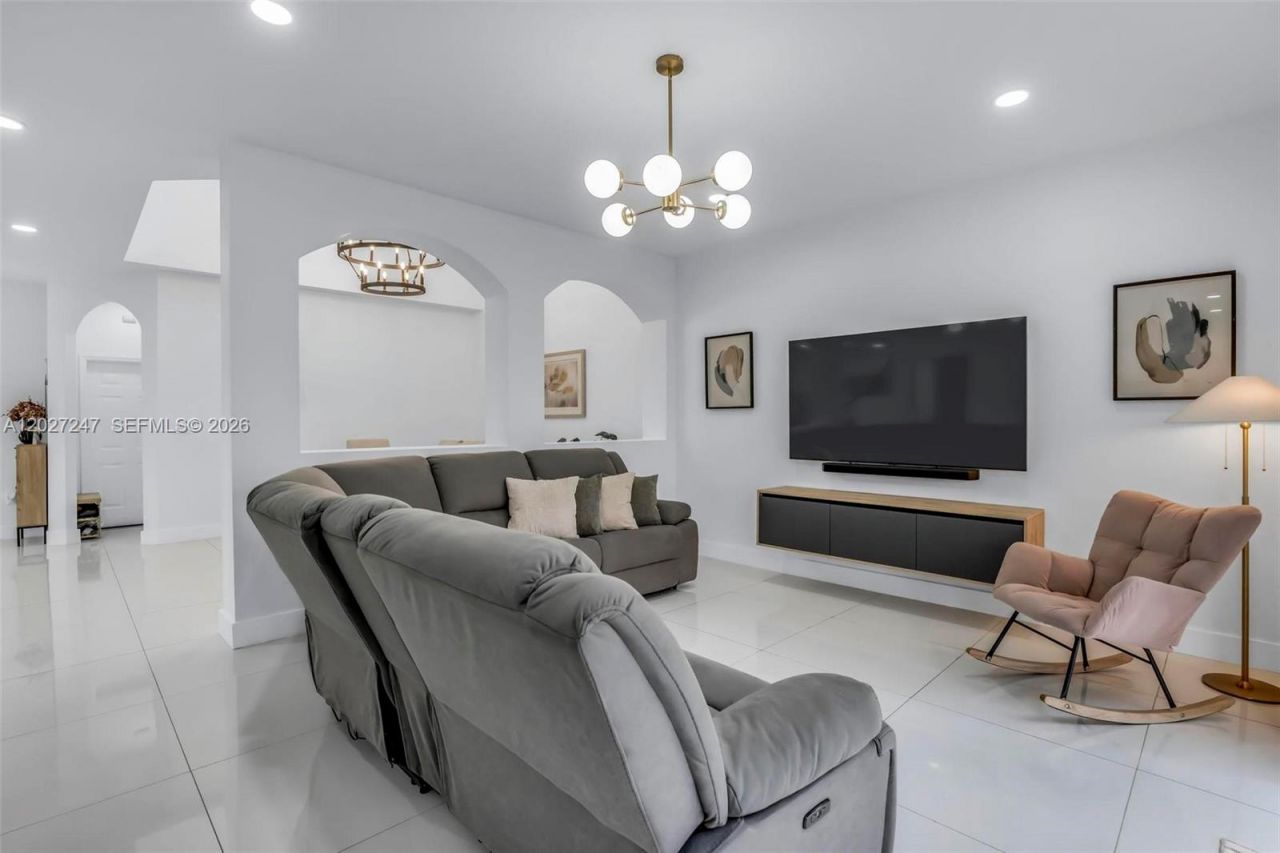 156 SE 22nd Ter, Homestead, FL 33033 Photo