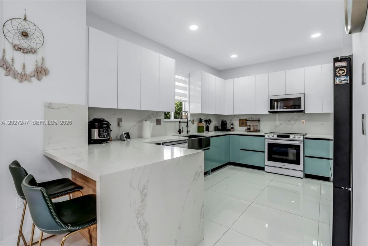 156 SE 22nd Ter, Homestead, FL 33033 Photo