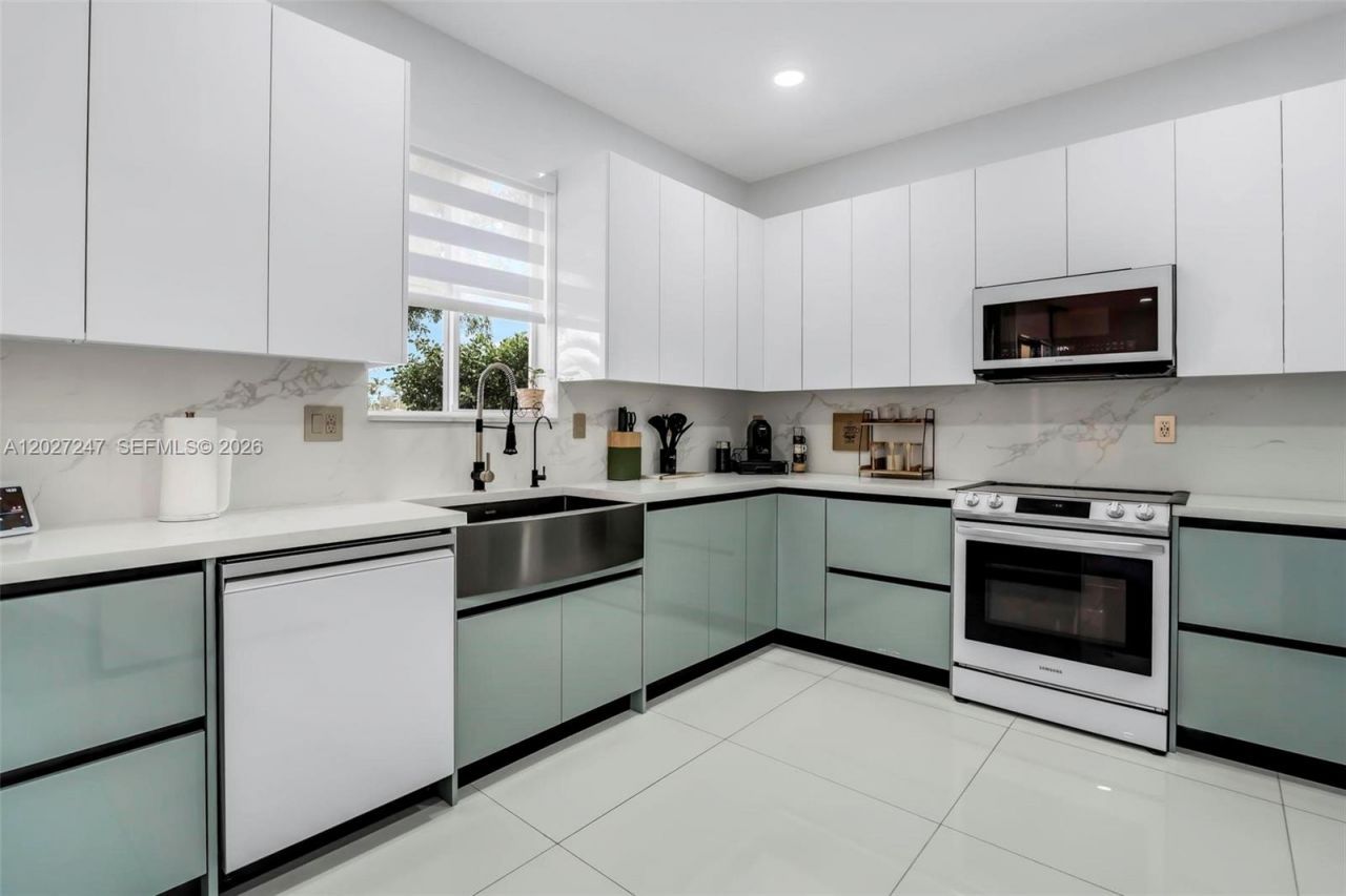156 SE 22nd Ter, Homestead, FL 33033 Photo