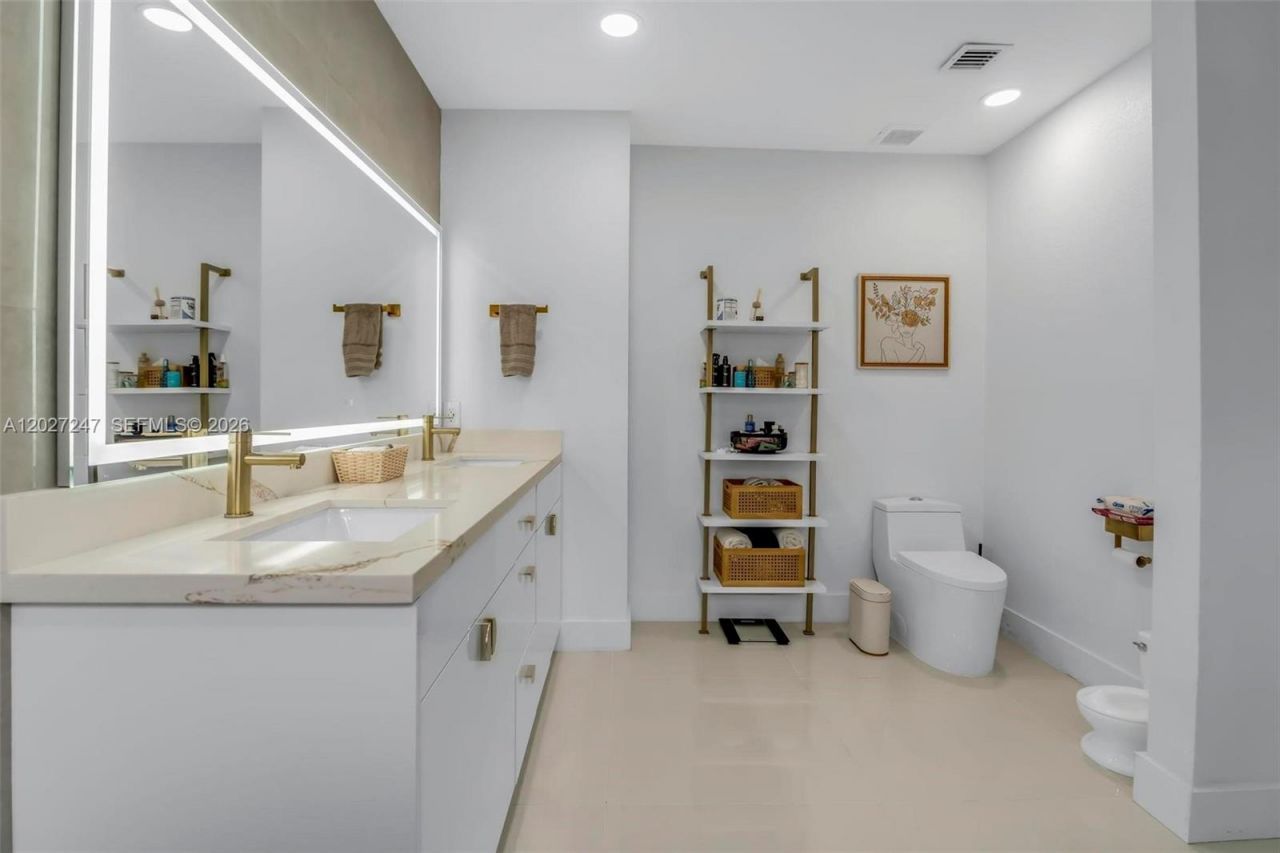 156 SE 22nd Ter, Homestead, FL 33033 Photo