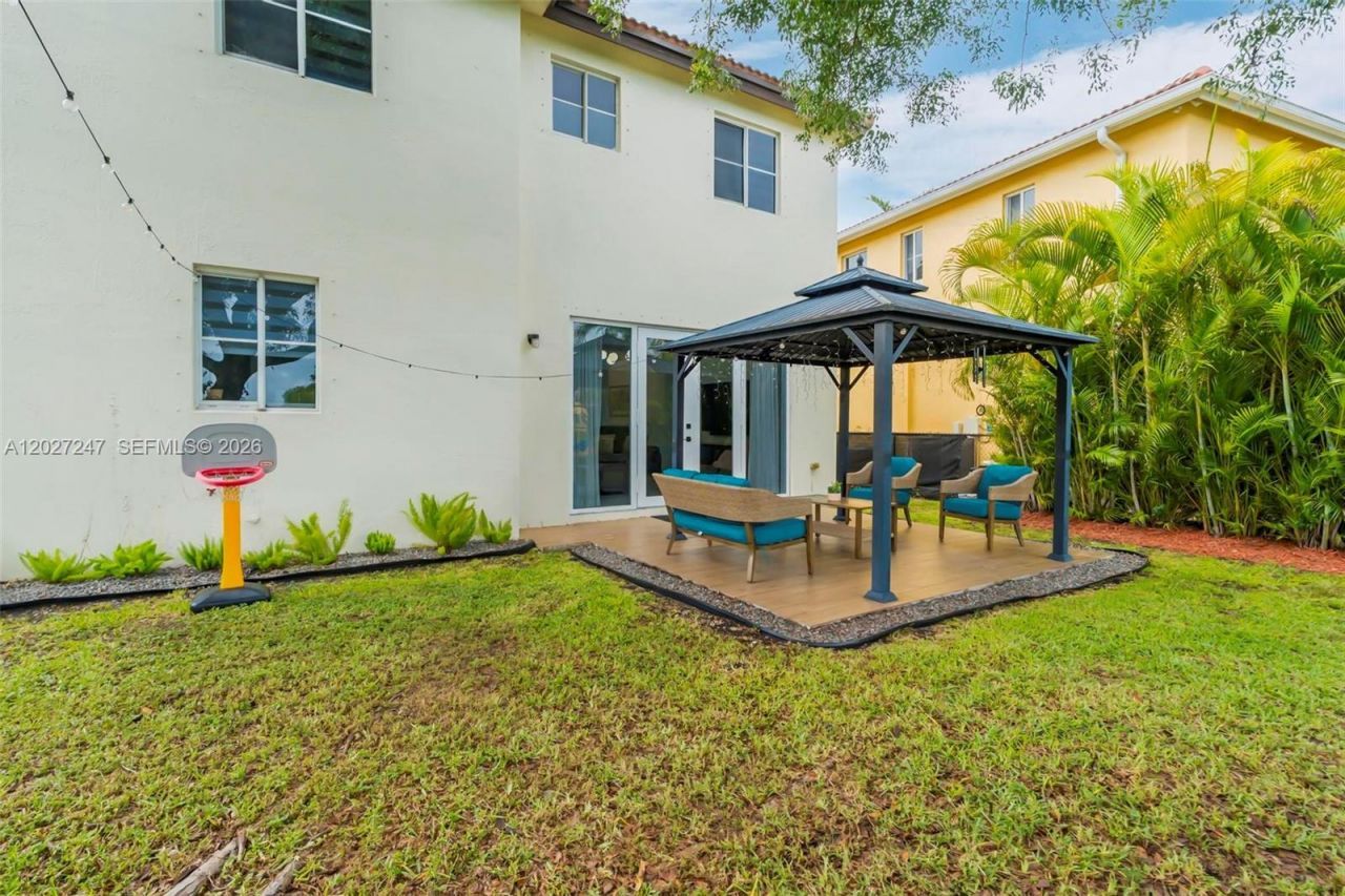156 SE 22nd Ter, Homestead, FL 33033 Photo